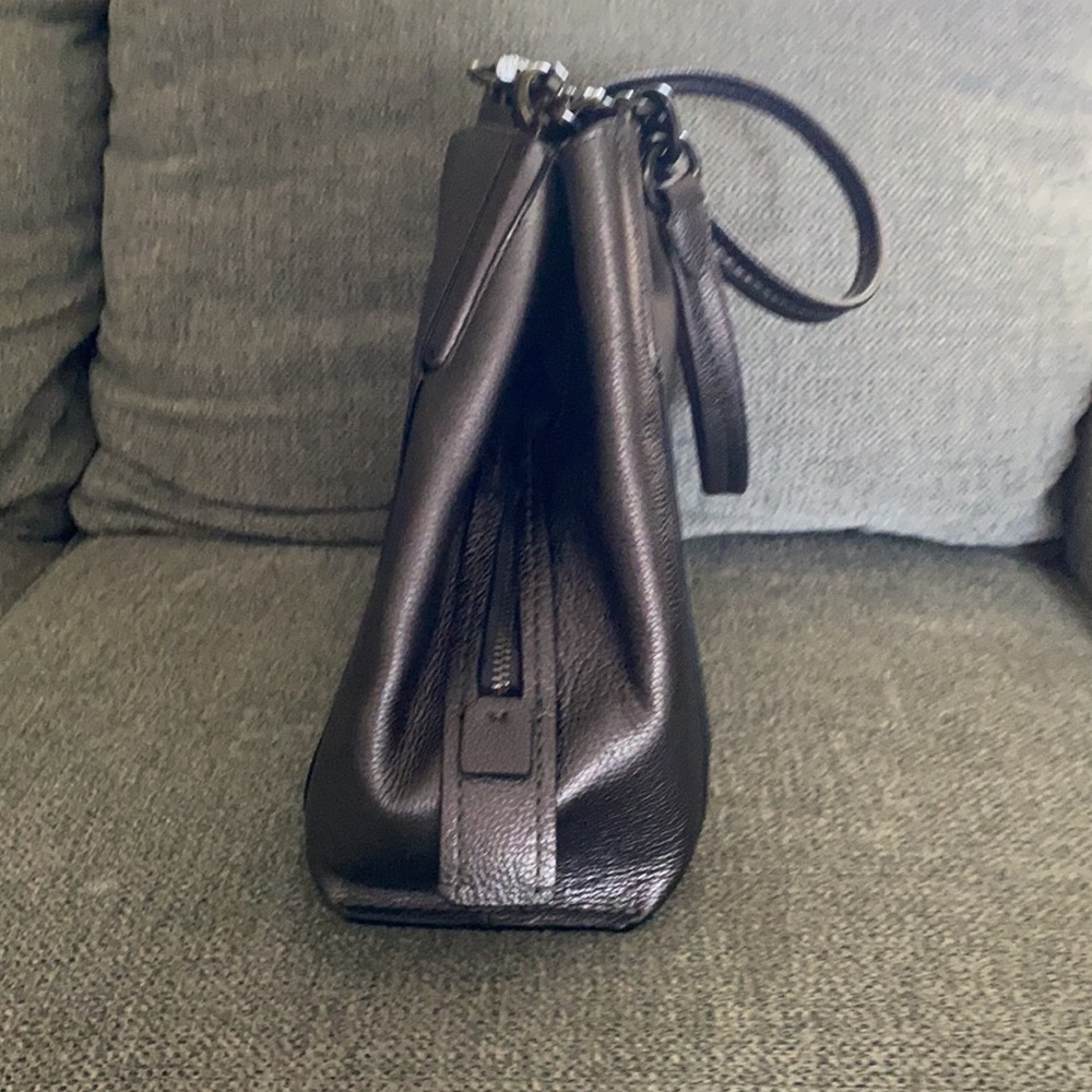 Brand new never been used Coach bag - Picture 3 of 12